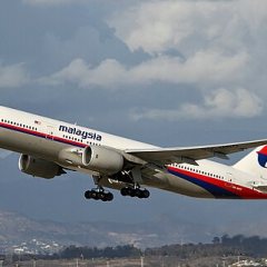 MH370 lost over the Indian Ocean, 2014